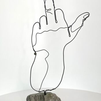Skulptur mit dem Titel "Doigt d'O sur Pierre" von Jipedan, Original-Kunstwerk, Aluminium