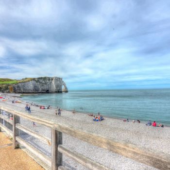 Photographie intitulée "FALAISES D'ETRETAT 1" par Jean-Jacques Massou, Œuvre d'art originale, Photographie numérique