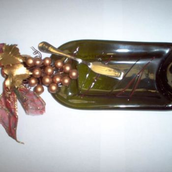 Handwerk mit dem Titel "Wine Bottle Cheese…" von Jmarc, Original-Kunstwerk