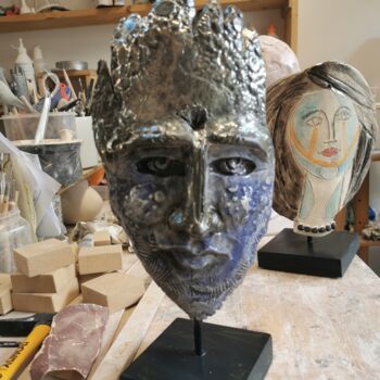 Sculpture titled "Masque" by Jean-Michel Glasman, Original Artwork, Clay