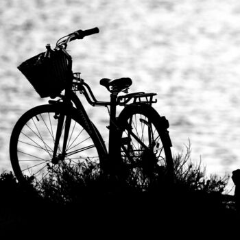 Fotografia intitolato "La Bicicleta" da Joan Llado, Opera d'arte originale, Fotografia digitale
