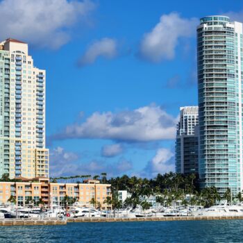 "Miami Sky" başlıklı Fotoğraf Joanna Lizbeth tarafından, Orijinal sanat, Dijital Fotoğrafçılık
