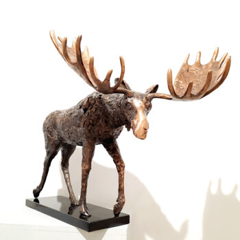 Sculptuur getiteld "Amazing Moose, no.…" door Joanna Zakrzewska-Cholewa, Origineel Kunstwerk, Bronzen