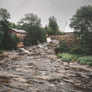 Photographie intitulée "Moulin à eau de la…" par Joanne Lemay, Œuvre d'art originale, Photographie numérique
