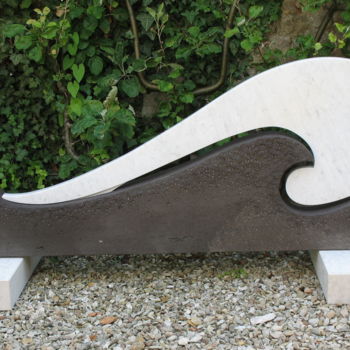 Escultura titulada "la mer" por Joël Dasvin, Obra de arte original, Piedra