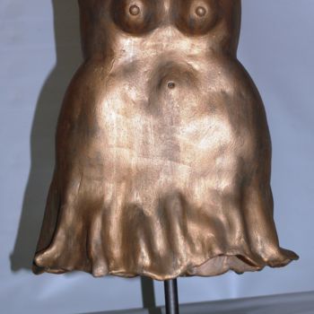 Sculpture titled "Buste patine dorée" by Joëlle Thanel, Original Artwork, Ceramics