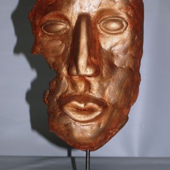 Sculpture titled "masque cuivré EMAIL" by Joëlle Thanel, Original Artwork, Ceramics