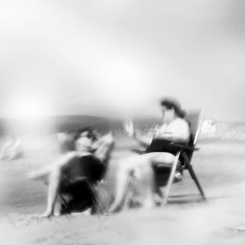 Photography titled "Les autres 3" by Johanna Bouvarel, Original Artwork, Digital Photography Mounted on Aluminium