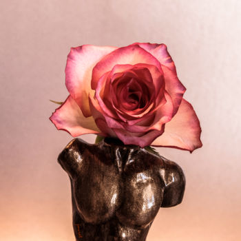 Цифровое искусство под названием "Chevalier á la Rose…" - Johannes Murat, Подлинное произведение искусства, Цифровая фотогра…