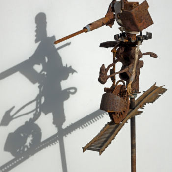 Sculpture titled "pigionleg" by Johan-J- Smid-Sculptures.Nl, Original Artwork, Metals