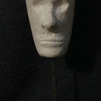 Scultura intitolato "The Head" da John Vesty, Opera d'arte originale, Pietra