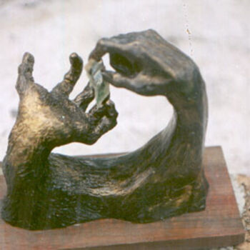 Sculptuur getiteld "solidaridad" door Johnny Mcdonald Pintor Hondureño, Origineel Kunstwerk, Anders