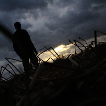 Fotografie getiteld "Gloom" door Joost Pudlo, Origineel Kunstwerk, Niet gemanipuleerde fotografie