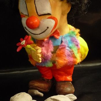 Skulptur mit dem Titel "petit clown" von Josi Rica, Original-Kunstwerk, Terra cotta