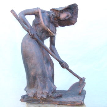 Sculpture titled "Mulher do Campo" by Jota Vieira, Original Artwork, Other