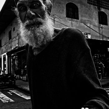 Fotografie mit dem Titel "mendiant" von Jose Americo Jsilvares, Original-Kunstwerk, Digitale Fotografie
