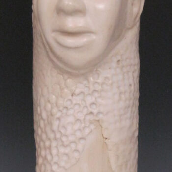 Скульптура под названием "M'dear" - Juarez Hawkins, Подлинное произведение искусства, Керамика
