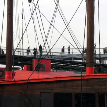 Photographie intitulée "En bateau ou piéton…" par Jürgen Briem, Œuvre d'art originale