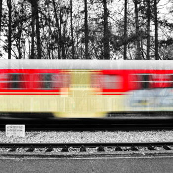 Fotografía titulada "Train" por Jure Kralj, Obra de arte original, Fotografía digital