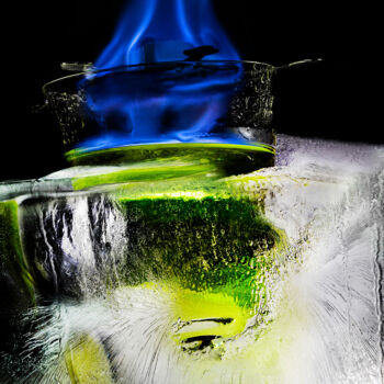 Photography titled "Absinth Kamikaze" by Jürgen Haffa (creator), Original Artwork, Digital Photography Mounted on Aluminium