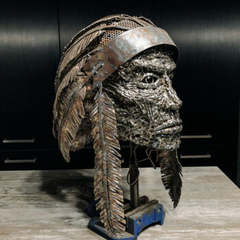 Skulptur mit dem Titel "Chief" von Kamil Zaitz, Original-Kunstwerk, Edelstahl