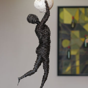 Sculpture intitulée "Adam 50x15x15 2kg i…" par Karen Axikyan, Œuvre d'art originale, Métaux