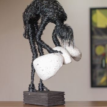 Sculptuur getiteld "Support 47x23x24 3.…" door Karen Axikyan, Origineel Kunstwerk, Metalen