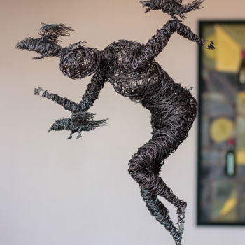 Escultura titulada "Poe (45x35x28 5.2kg…" por Karen Axikyan, Obra de arte original, Metales