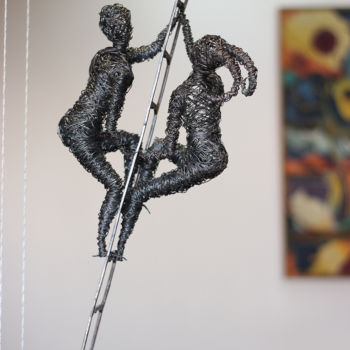 Скульптура под названием "Road to the heights…" - Karen Axikyan, Подлинное произведение искусства, Металлы