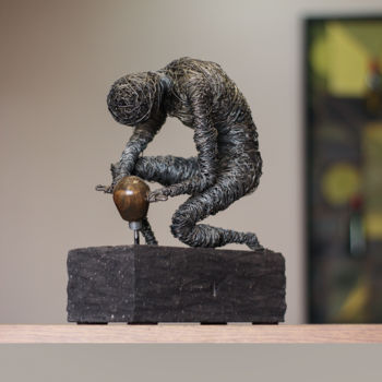 Sculpture titled "Search (27x21x10 3.…" by Karen Axikyan, Original Artwork, Metals