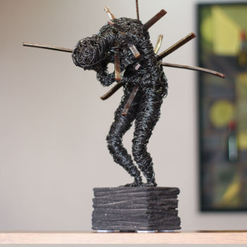 Sculpture titled "Overcoming pain (40…" by Karen Axikyan, Original Artwork, Metals