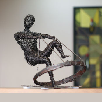 Sculpture intitulée "Return freedom (32x…" par Karen Axikyan, Œuvre d'art originale, Métaux