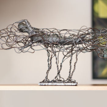 Скульптура под названием "Wave (29x65x13 3.2k…" - Karen Axikyan, Подлинное произведение искусства, Металлы