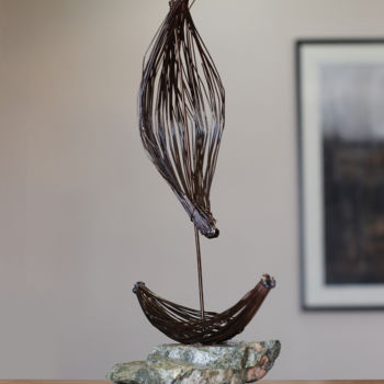 Скульптура под названием "Silence (43x27x13 1…" - Karen Axikyan, Подлинное произведение искусства, Металлы