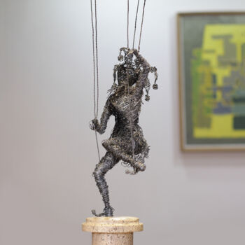 Escultura intitulada "Control (55x16x18 1…" por Karen Axikyan, Obras de arte originais, Pedra