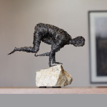 Sculpture intitulée "Predator (22x24x13…" par Karen Axikyan, Œuvre d'art originale, Pierre