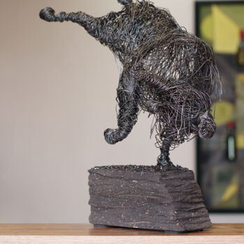 Sculptuur getiteld "Expression (52x39x2…" door Karen Axikyan, Origineel Kunstwerk, Metalen