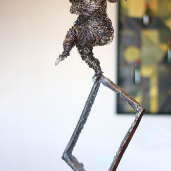 Sculpture intitulée "Balance (70x30x18cm…" par Karen Axikyan, Œuvre d'art originale, Métaux