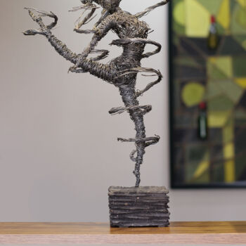 Sculpture intitulée "Rhythmic gymnastics…" par Karen Axikyan, Œuvre d'art originale, Métaux