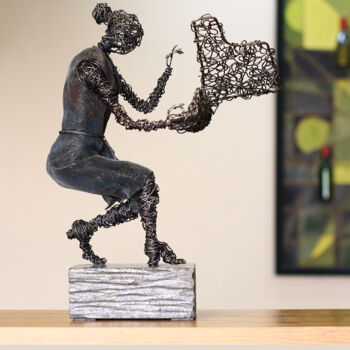 雕塑 标题为“Pianist 33x12x24cm…” 由Karen Axikyan, 原创艺术品, 金属 安装在木质担架架上