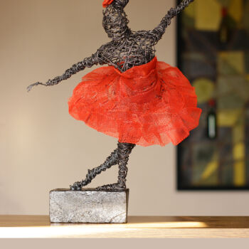 Sculptuur getiteld "Red Swan" door Karen Axikyan, Origineel Kunstwerk, Draad