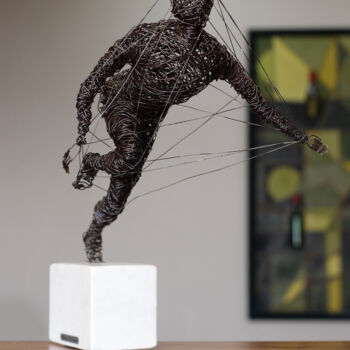 Sculpture titled "Break out of the bo…" by Karen Axikyan, Original Artwork, Wire