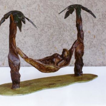 Sculpture intitulée "Petite aventure dan…" par Karen M, Œuvre d'art originale