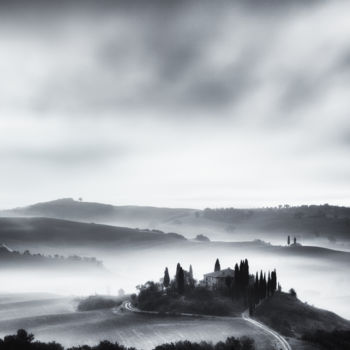 Fotografía titulada "Dissolving mist bef…" por Karim Carella, Obra de arte original, Fotografía digital