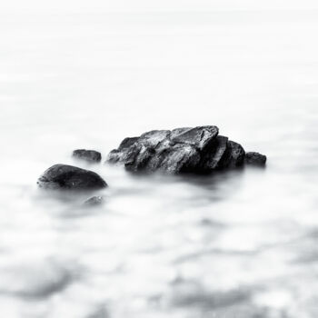 Photographie intitulée "Rocks in the clouds…" par Karim Carella, Œuvre d'art originale, Photographie numérique