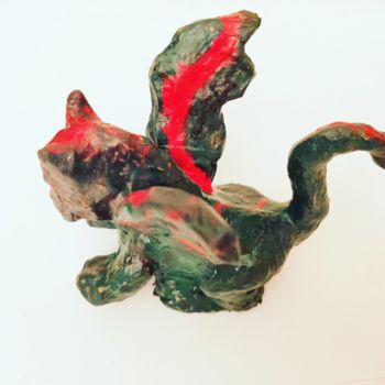 Sculpture titled "Dragon ©" by Kasiopea, Original Artwork, Paper maché