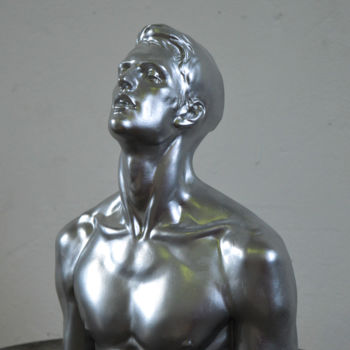 Escultura titulada "Overjoyed silver" por Katerina Pilnikova, Obra de arte original, Yeso