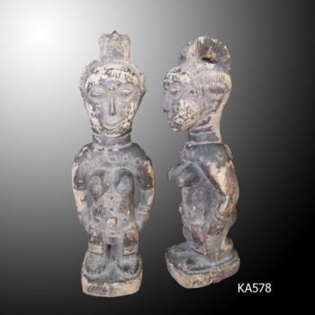 Sculptuur getiteld "Statuette Atié art…" door Kebe, Origineel Kunstwerk, Hout