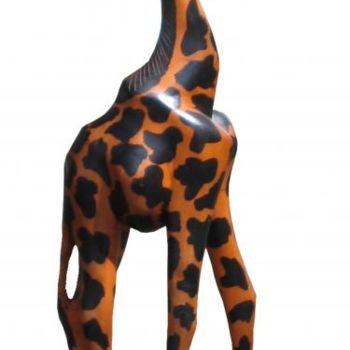 Sculpture titled "Girafe en teck" by Kebe, Original Artwork, Wood