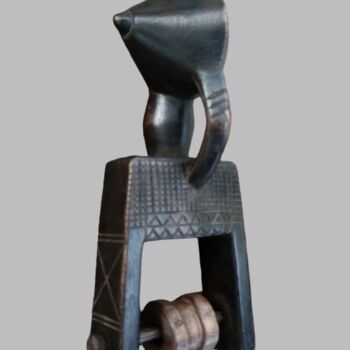 Sculpture intitulée "Poulie Gouro art  t…" par Kebe, Œuvre d'art originale, Bois